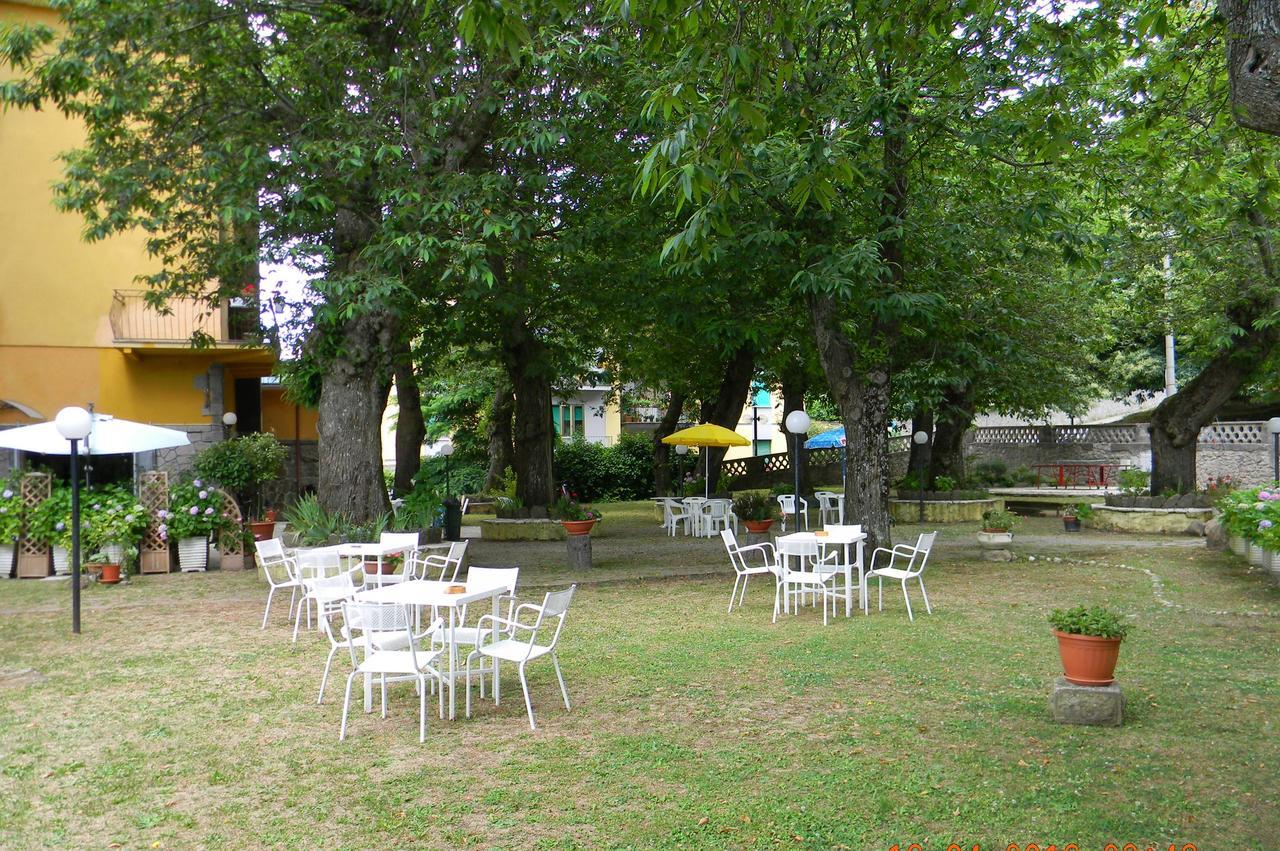 Albergo Ristorante Ragno D'Oro Piancastagnaio Exterior foto